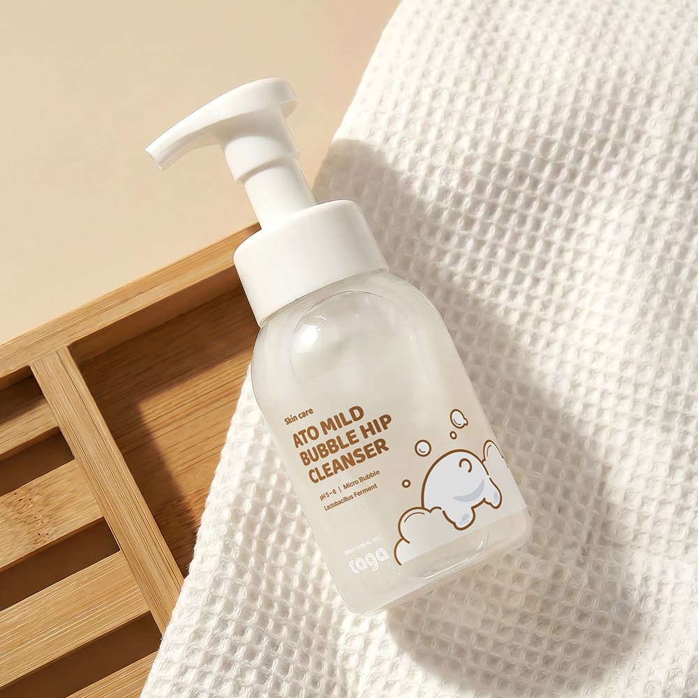 Мягкий пенящийся очищающий гель для интимной зоны Ato Mild Bubble Hip Cleanser