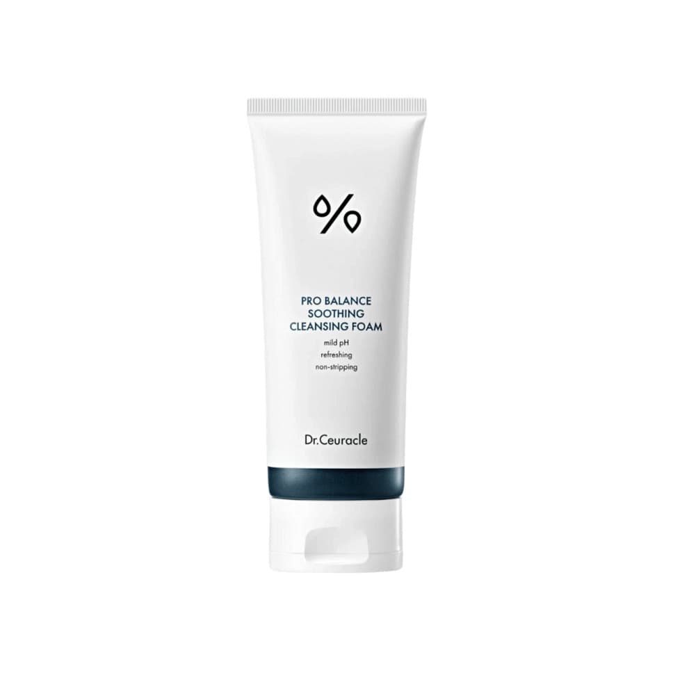 Пенка для умывания смягчающая с пробиотиками Pro Balance Soothing Cleansing Foam