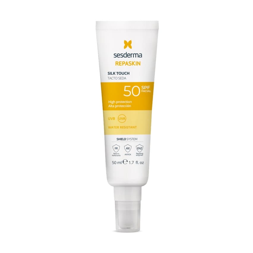Солнцезащитное средство с нежностью шелка для лица REPASKIN SILK TOUCH Facial Sunscreen SPF 50